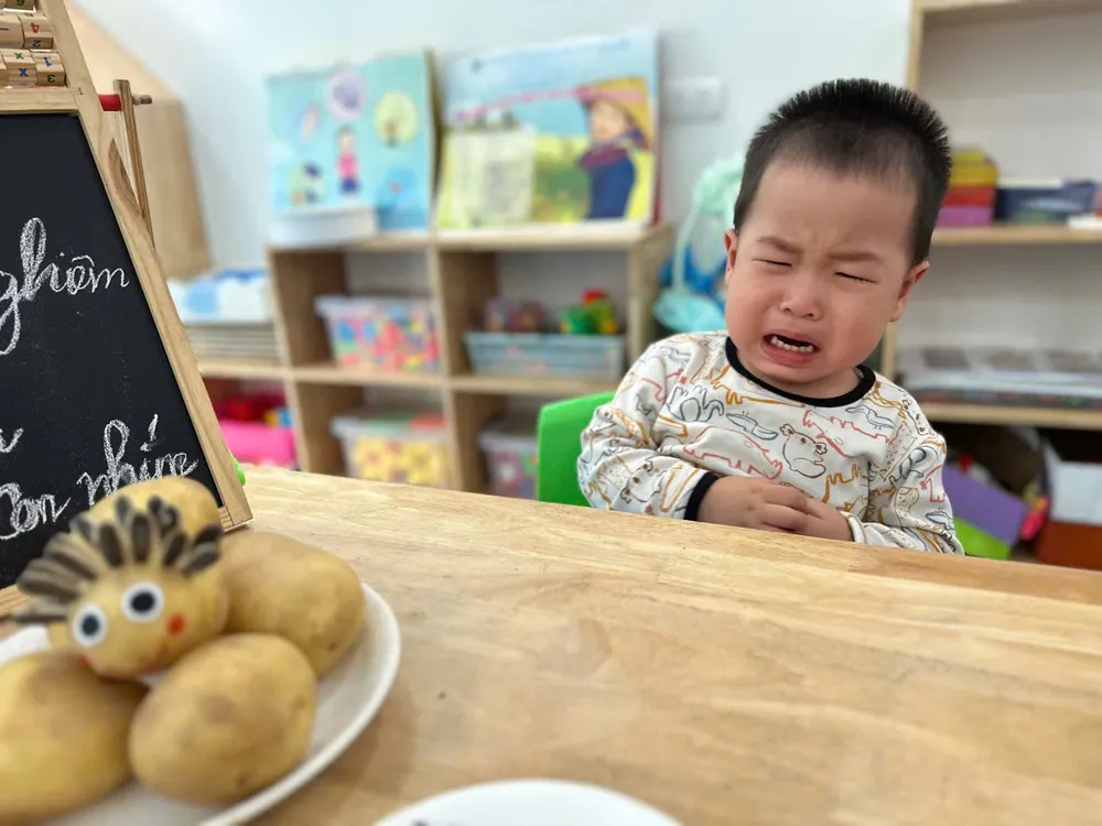 bé gặp Khó khăn trong giao tiếp