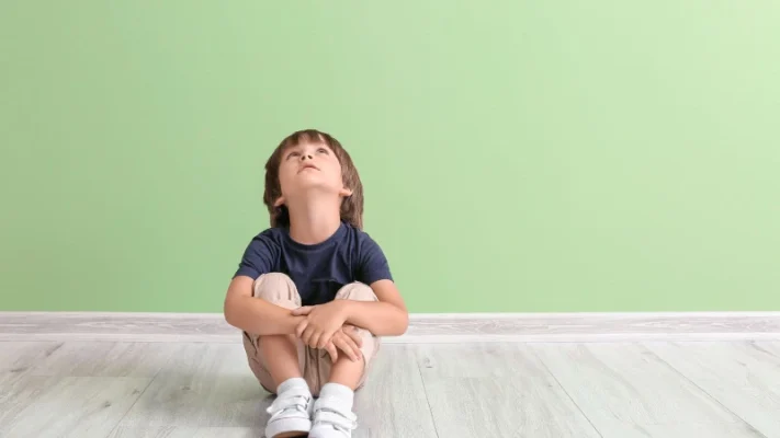 trẻ tự kỷ nhẹ có chữa khỏi không